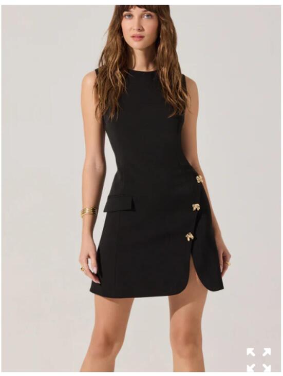 Astr Dresses & Skirts - ASTR the Label Nixie Dress black mini